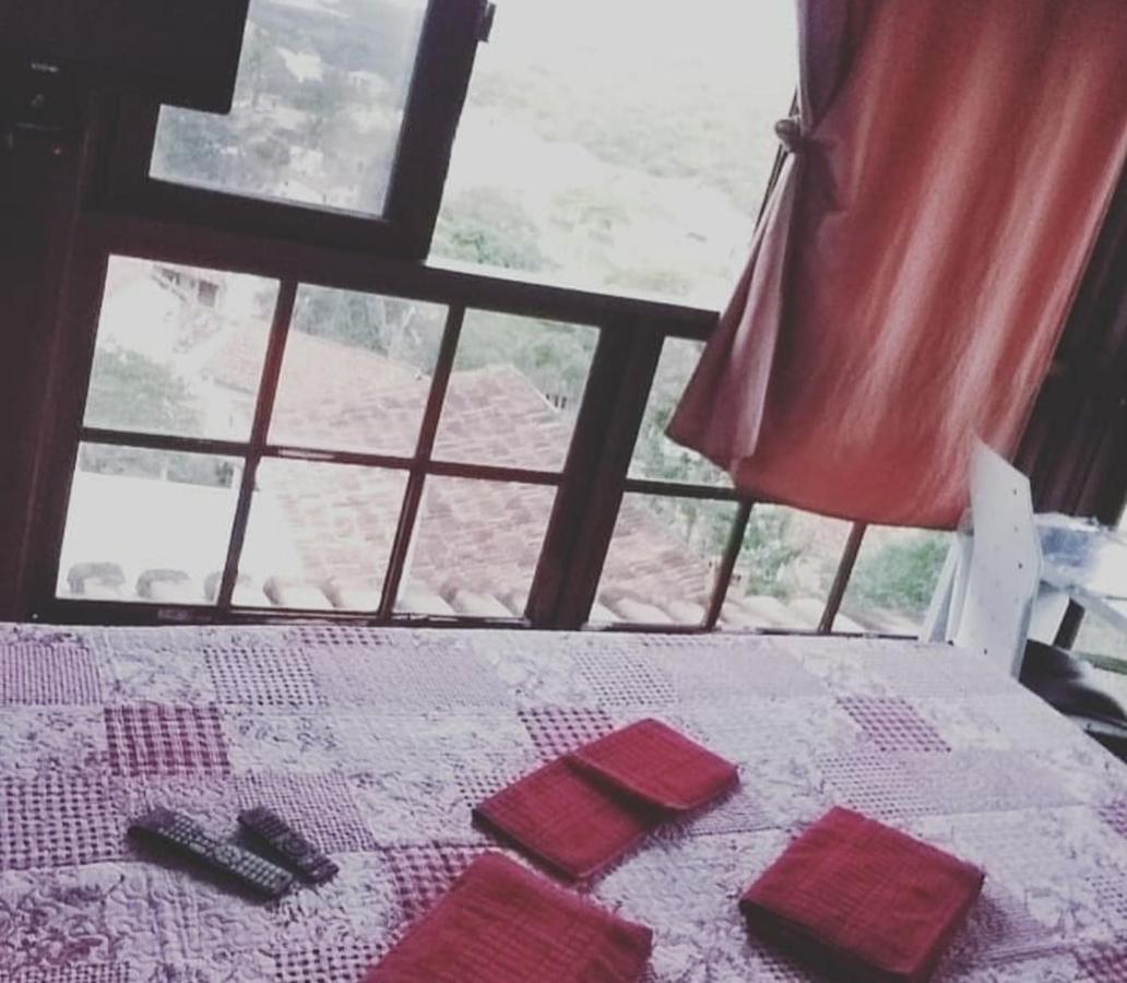 Hospedaria Divina Adega Guest House Cabo Frio Ngoại thất bức ảnh