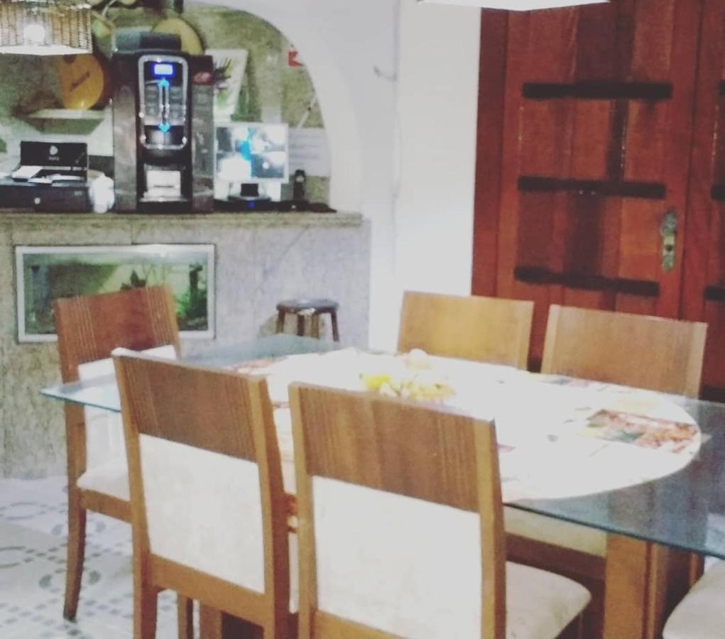 Hospedaria Divina Adega Guest House Cabo Frio Ngoại thất bức ảnh